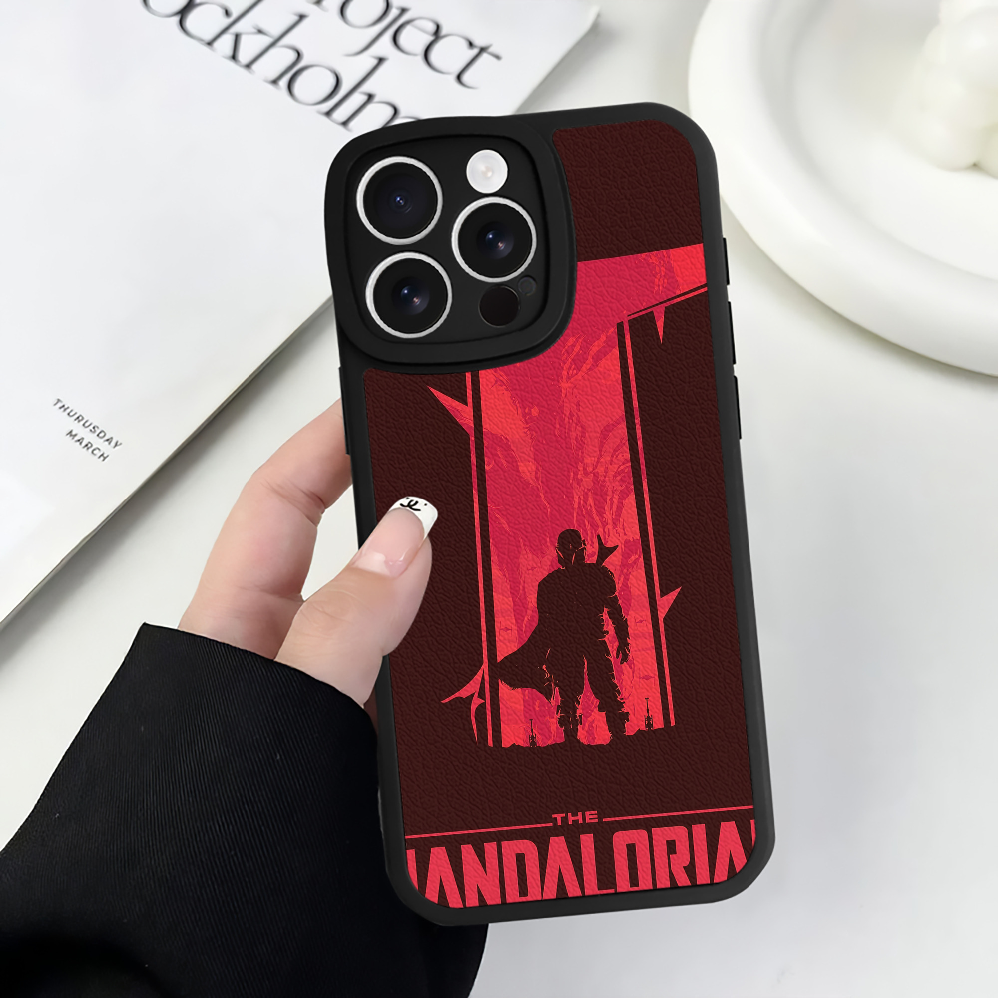 （画像用） スター・ウォーズ Star Wars 【iPhone 16シリーズ対応】シリコンスマホケース（レザー調） 材質：シリコン
